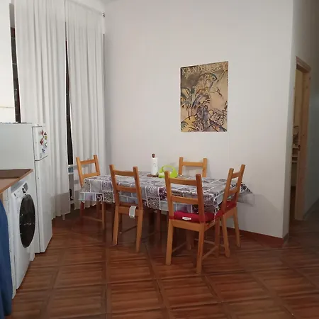 L'appartamento Di Carla Zona Storica Апартаменты